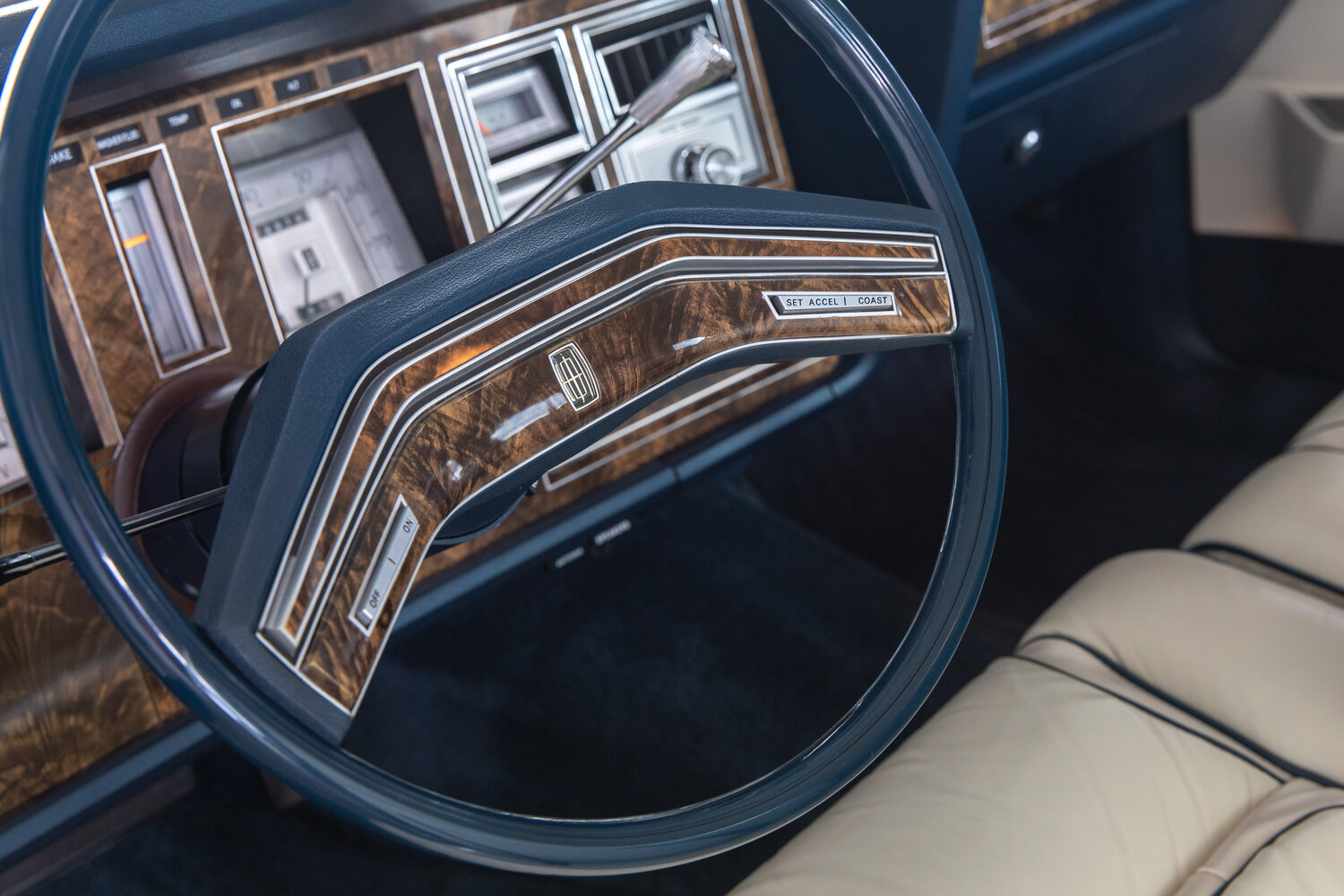 Lincoln Continental Mark V, 1977, фото 4