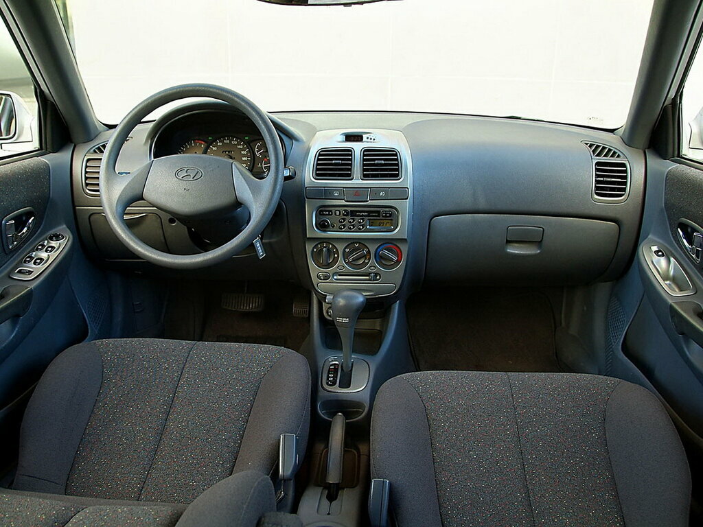 Hyundai Verna I, 2000, фото 3
