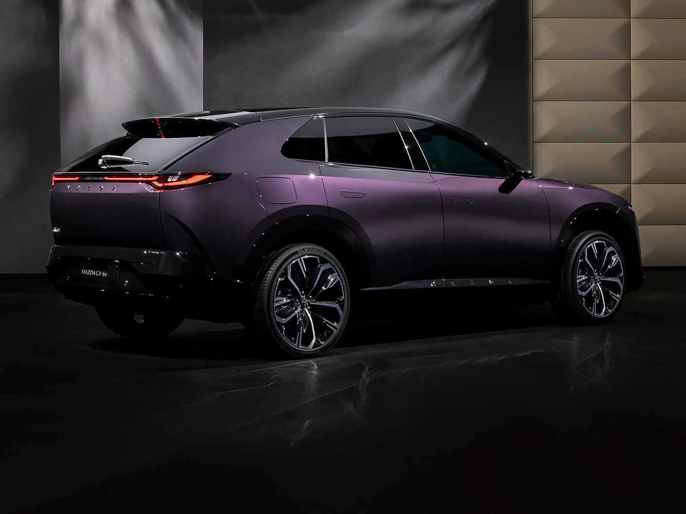 Mazda CX-6e, 2026, фото 6
