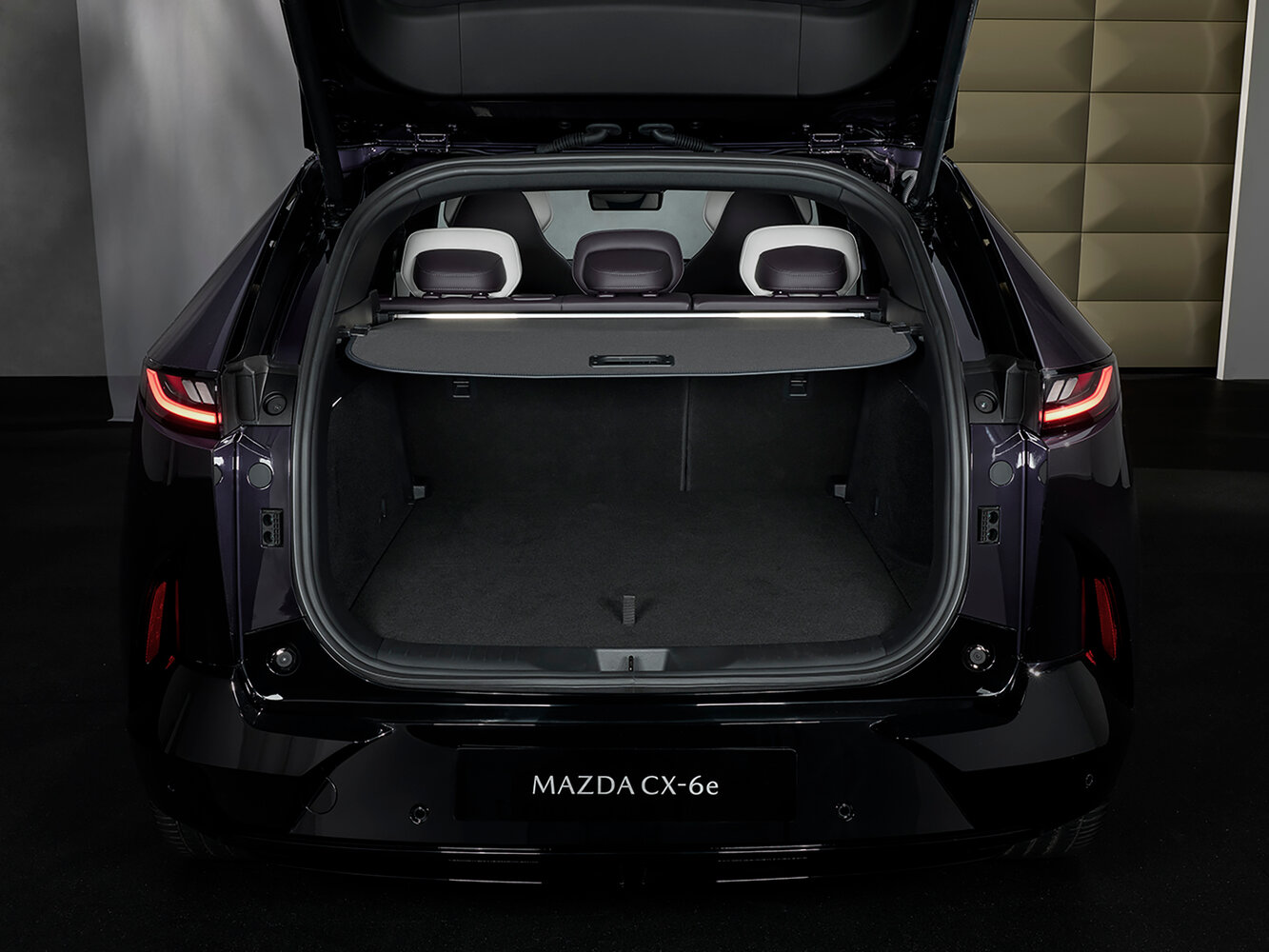 Mazda CX-6e, 2026, фото 7
