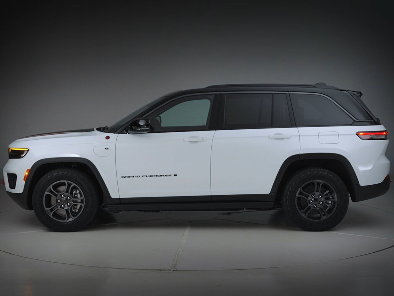 Jeep Grand Cherokee V (WL) Рестайлинг, 2026, фото 8