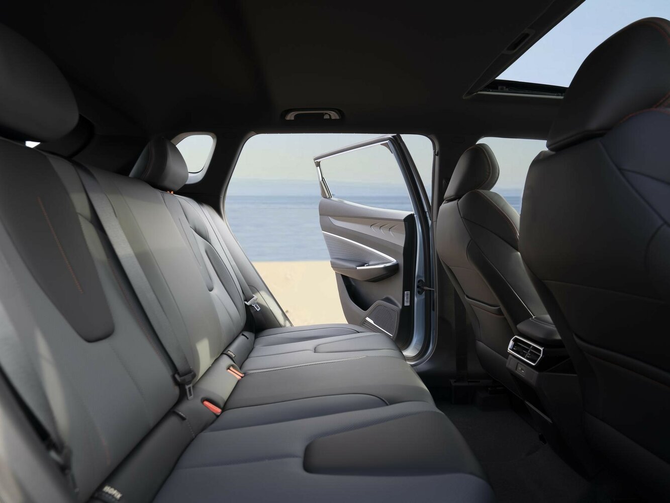 Geely Boyue II, 2024, фото 9