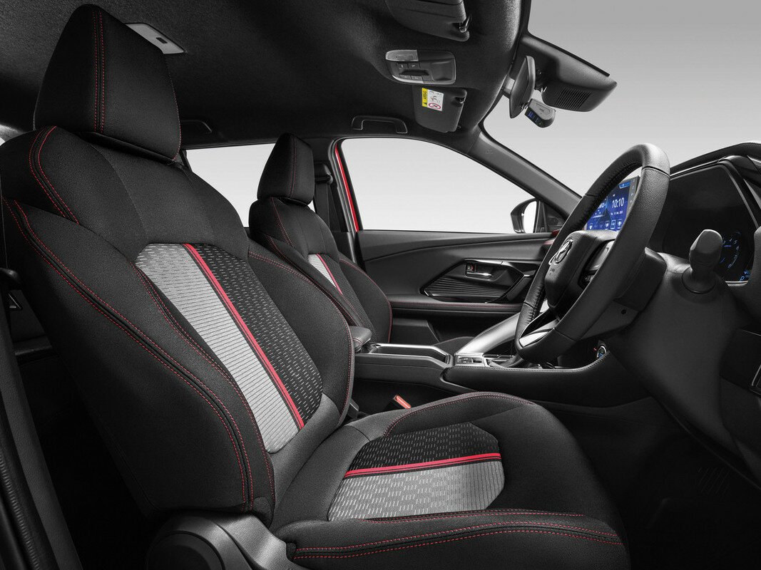 Perodua Traz, 2025, фото 8