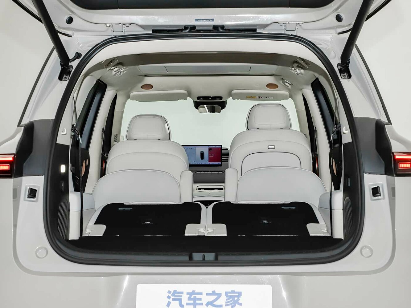 IM Motors (Zhiji) LS8, 2026, фото 4