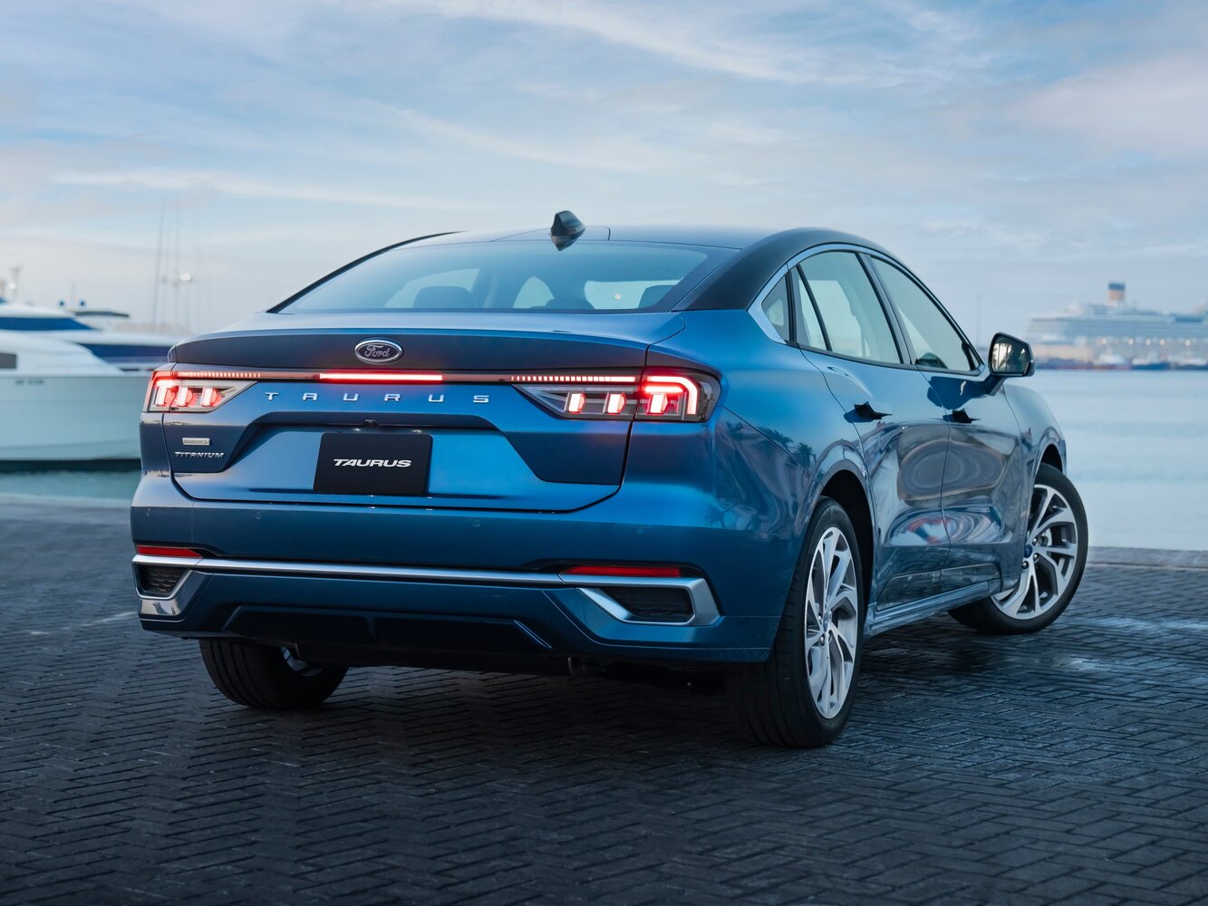 Ford Taurus VIII, 2023, фото 3
