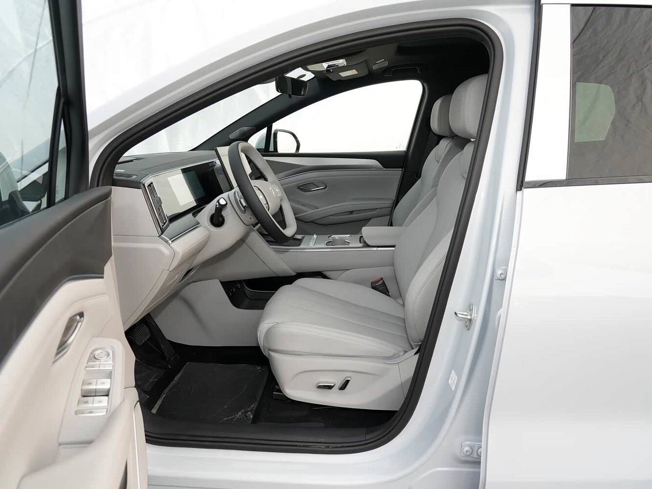 BYD Song Ultra, 2026, фото 12