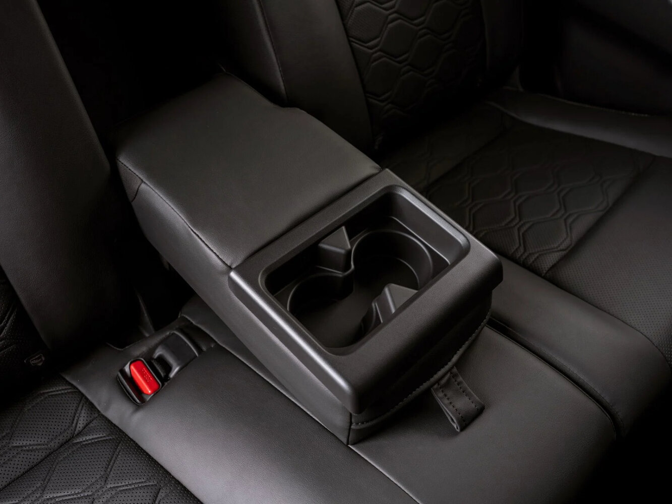Toyota Innova III, 2026, фото 15
