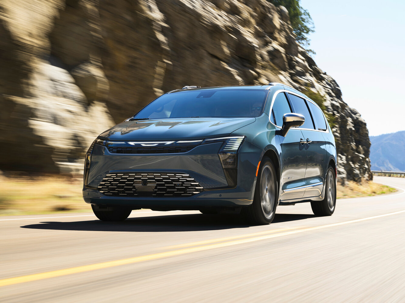 Chrysler Pacifica RU Рестайлинг 2, 2026, фото 12