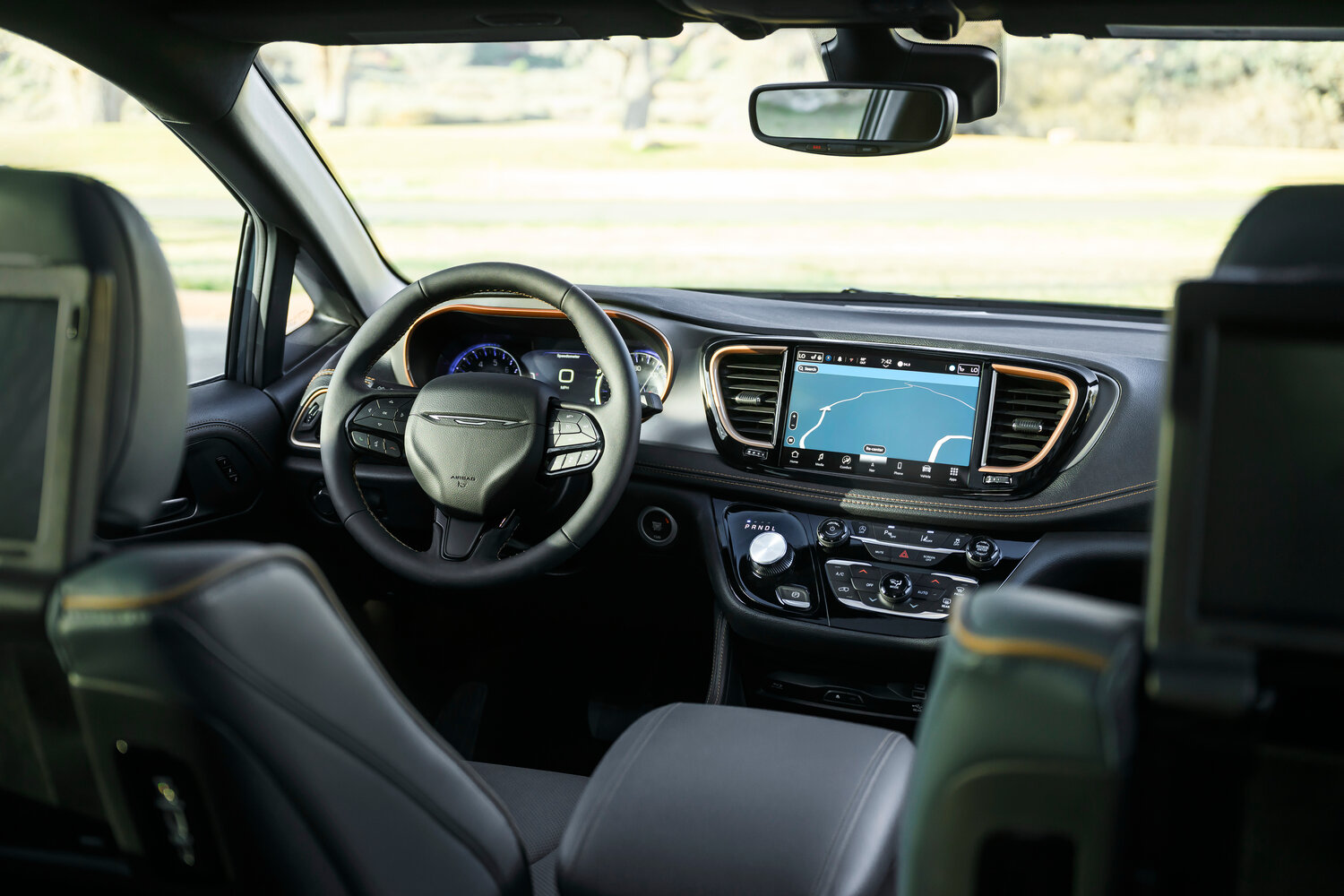 Chrysler Pacifica RU Рестайлинг 2, 2026, фото 4