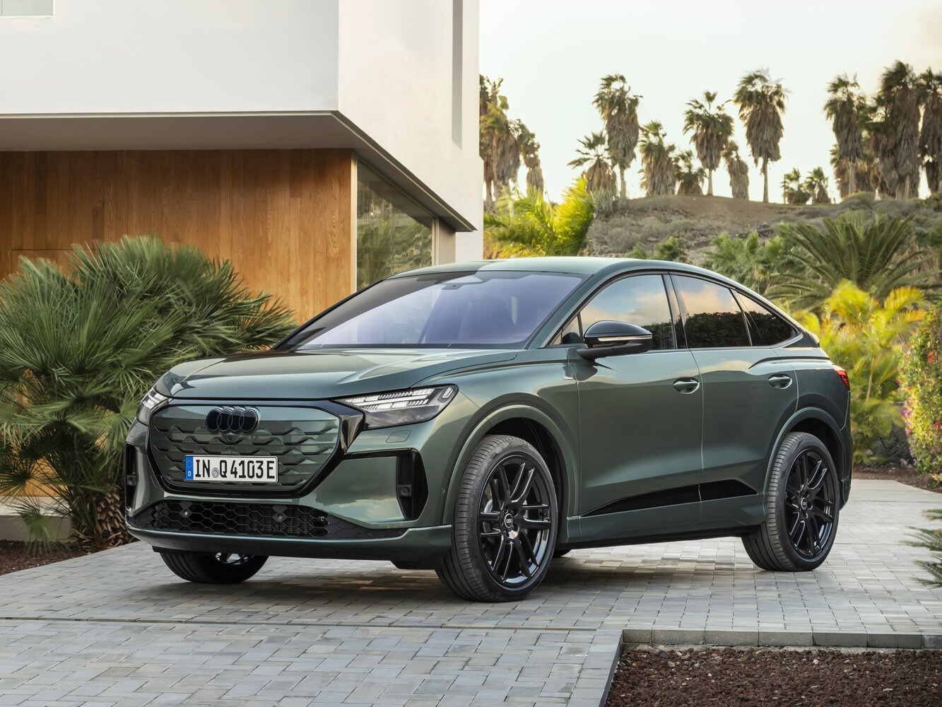 Audi Q4 Sportback e-tron I Рестайлинг, 2026, фото 12