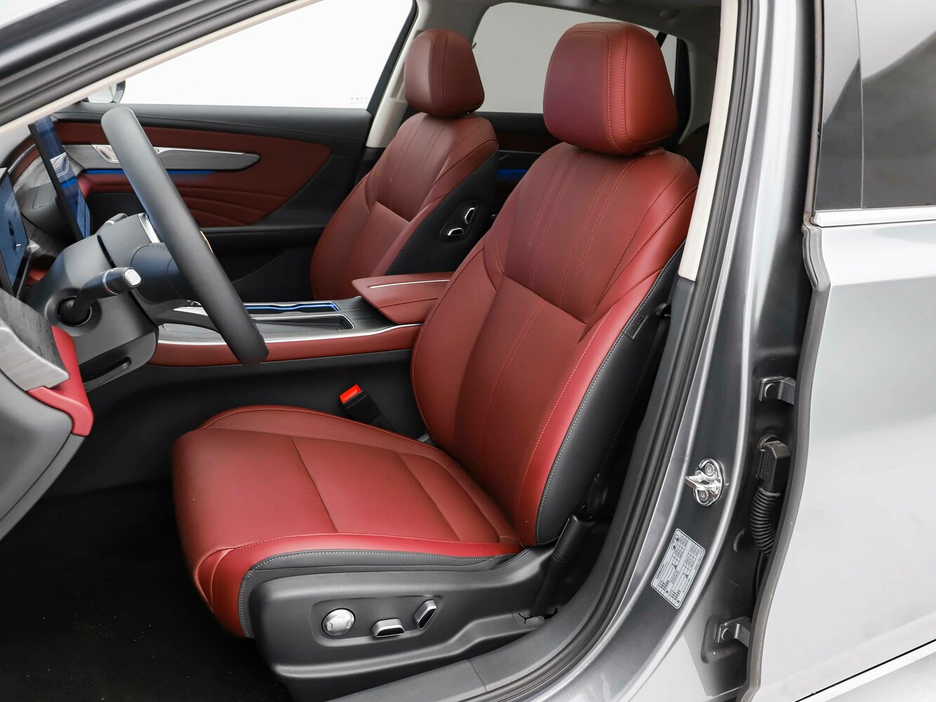 Hongqi H5 II Ресталйинг, 2026, фото 7