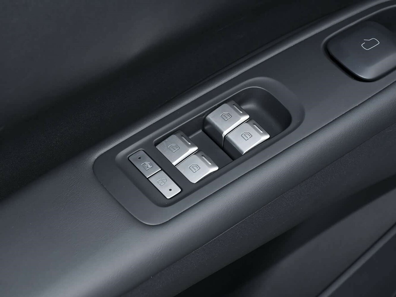 BAIC EU8, 2026, фото 3