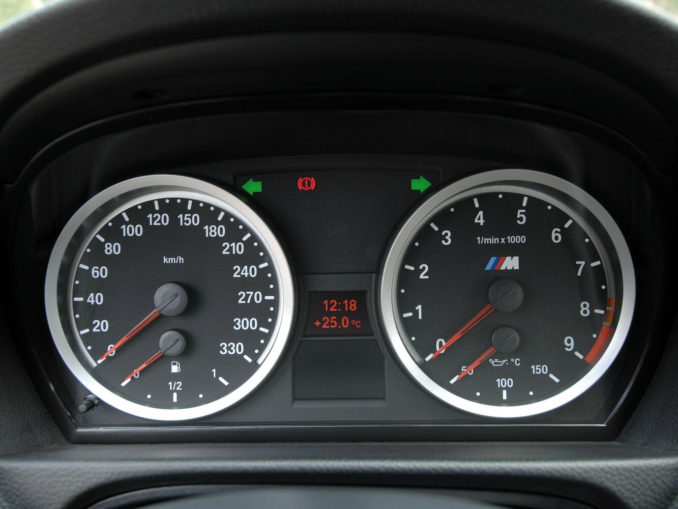 BMW M3 IV (E90), 2013, фото 3