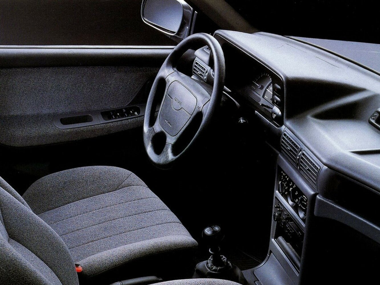 Daewoo Nexia I, 1995, фото 4