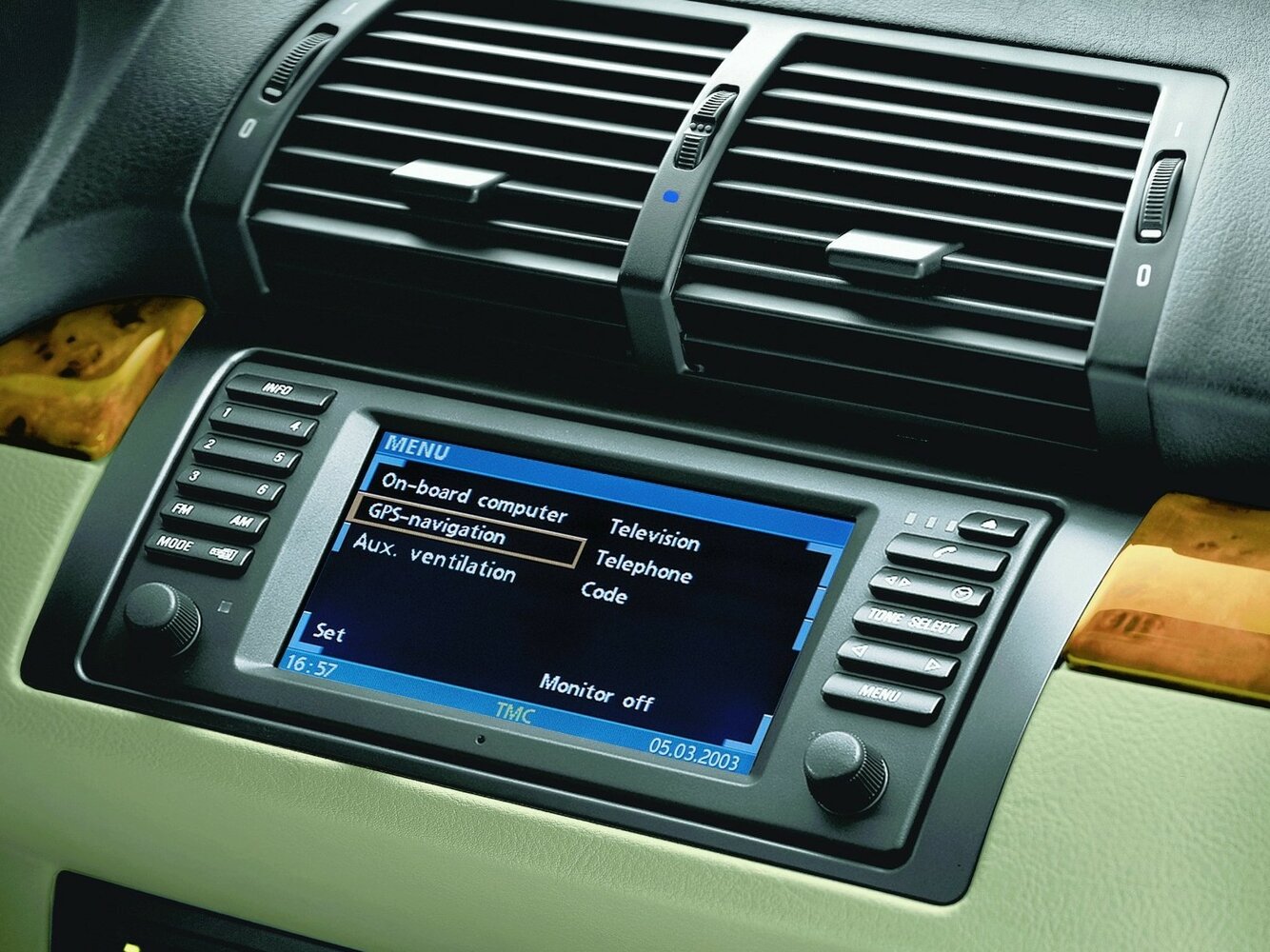 BMW X5 I (E53) Рестайлинг, 2004, фото 11