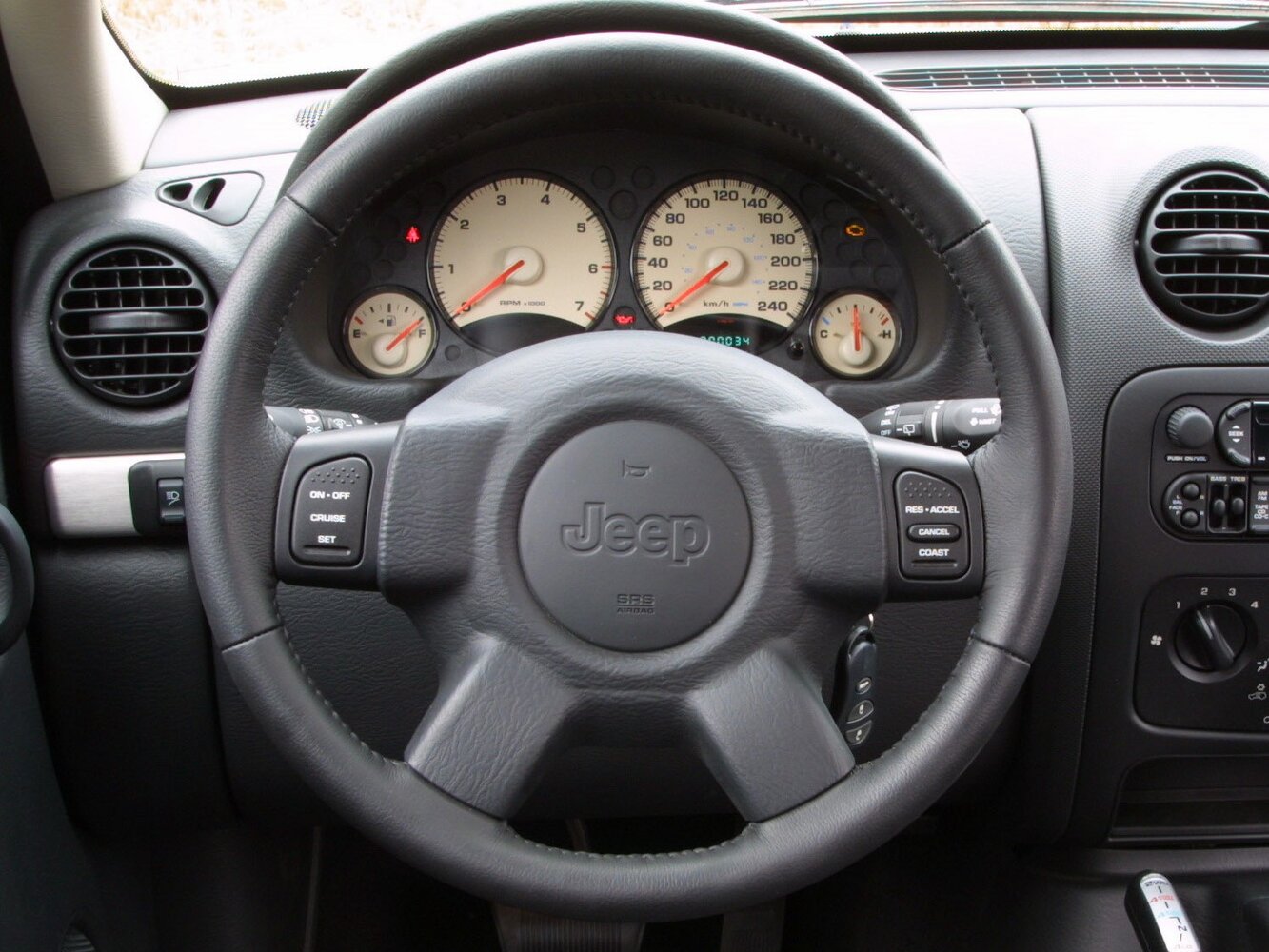 Jeep Cherokee III (KJ), 2004, фото 8