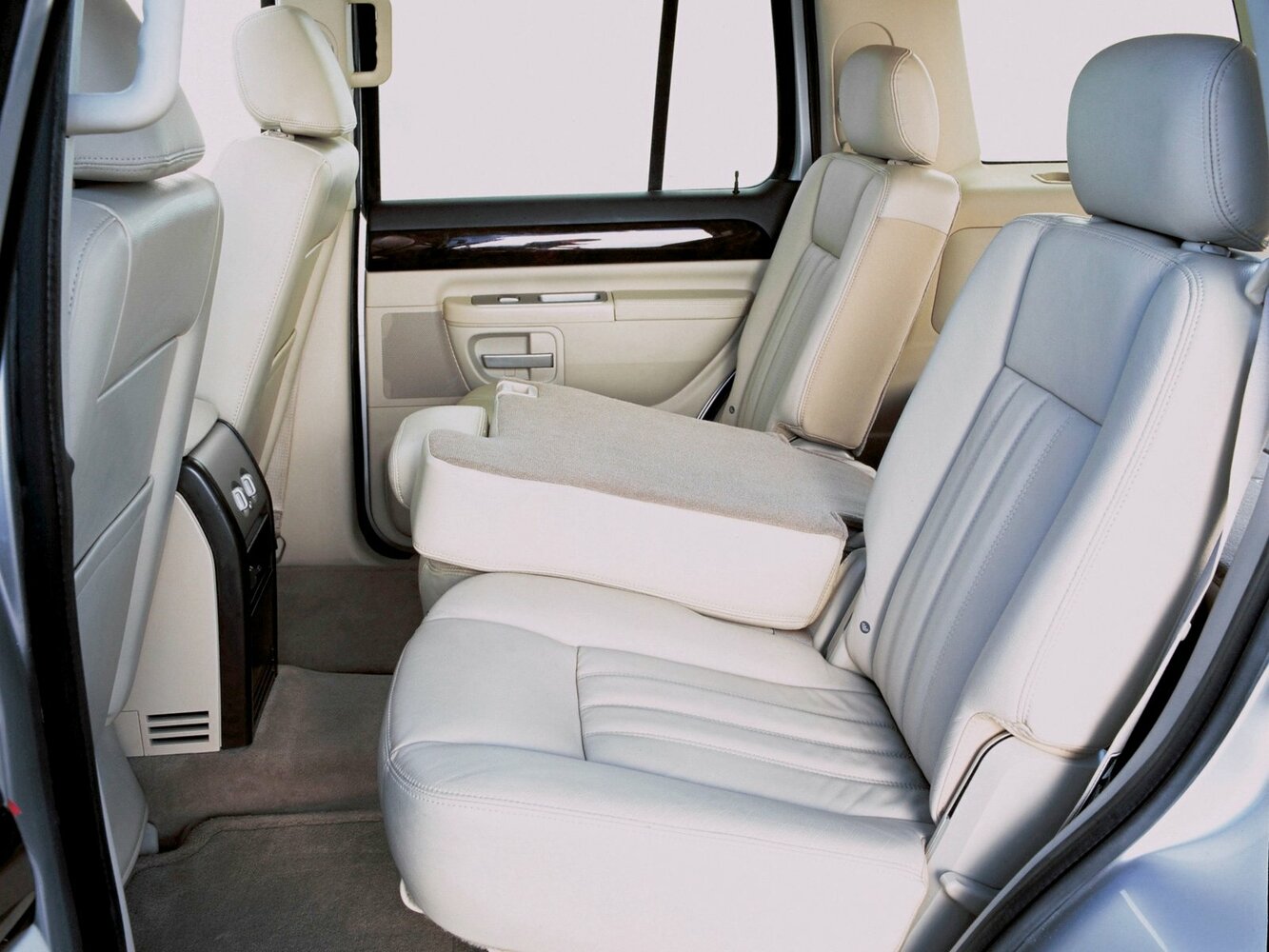 Lincoln Aviator I, 2005, фото 3