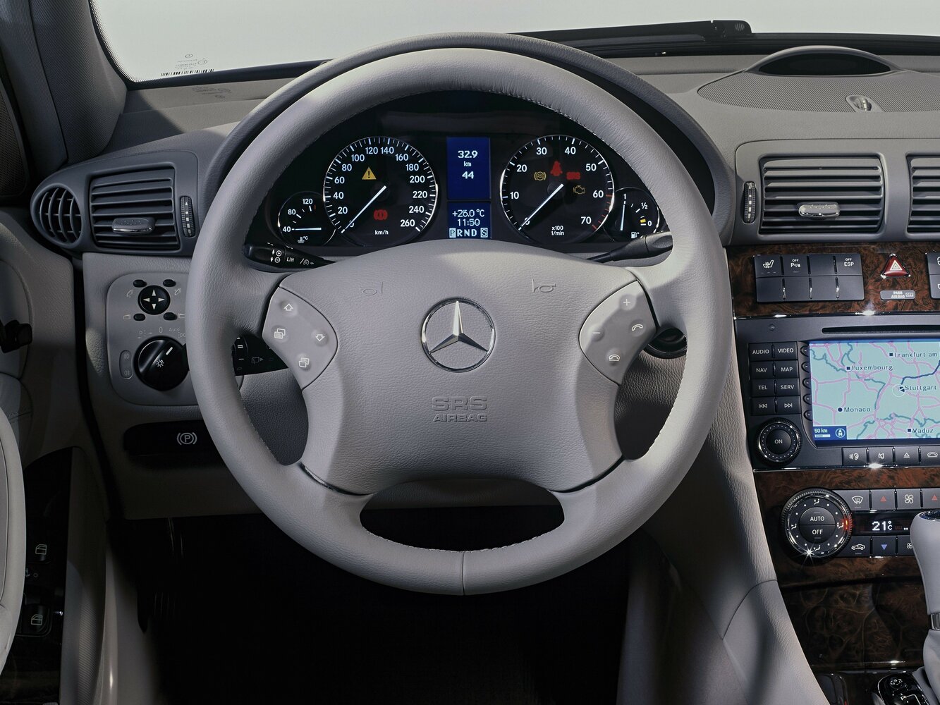 Mercedes-Benz C-Класс II (W203) Рестайлинг, 2004, фото 4
