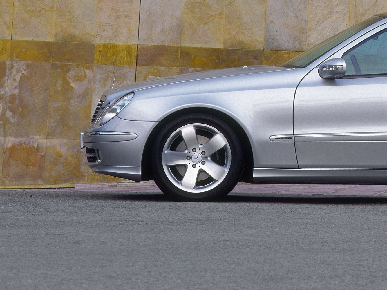 Mercedes-Benz E-Класс III (W211, S211), 2003, фото 2