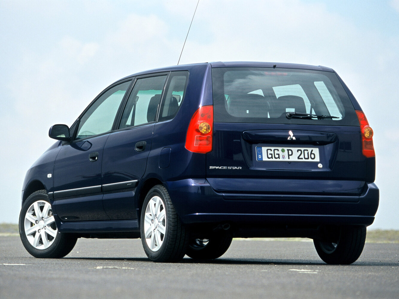 Mitsubishi Space Star I Рестайлинг, 2002, фото 4