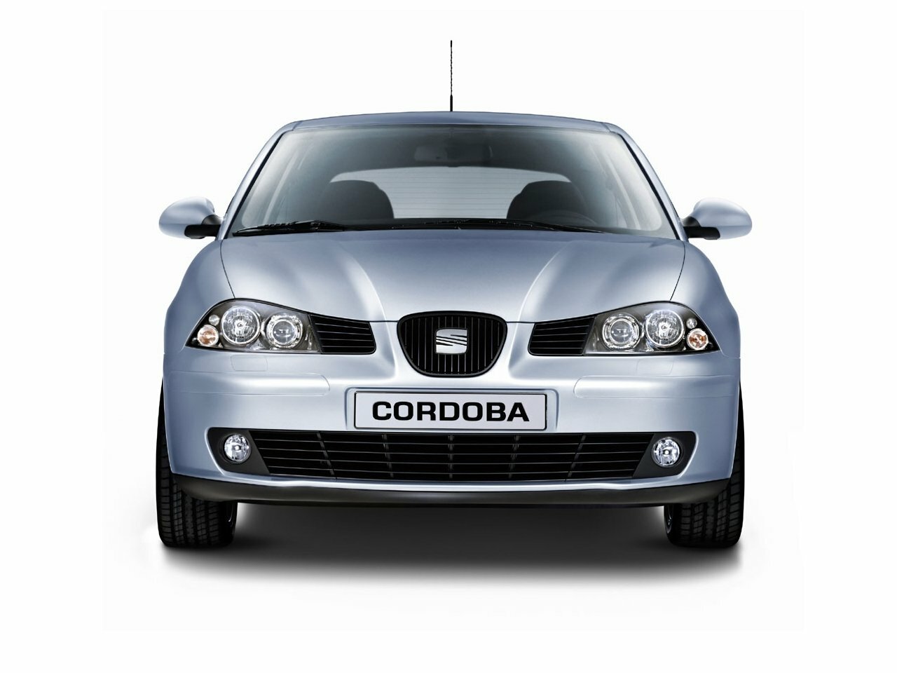 SEAT Cordoba II, 2004, фото 4