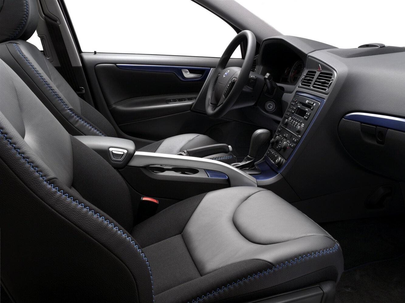 Volvo XC70 I Рестайлинг, 2004, фото 10