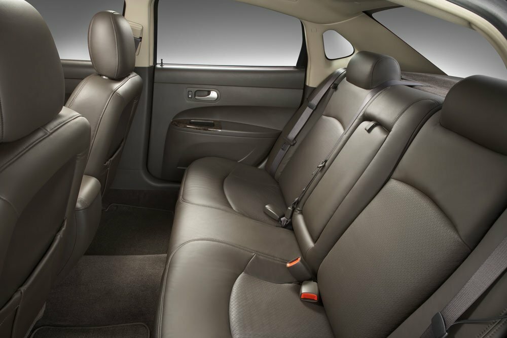 Buick LaCrosse I (North America), 2004, фото 2