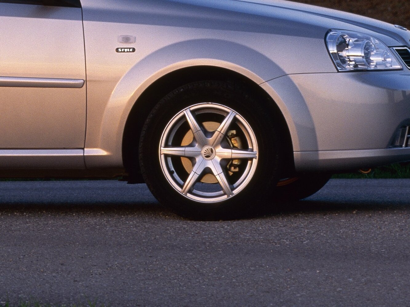 Daewoo Nubira III, 2004, фото 3