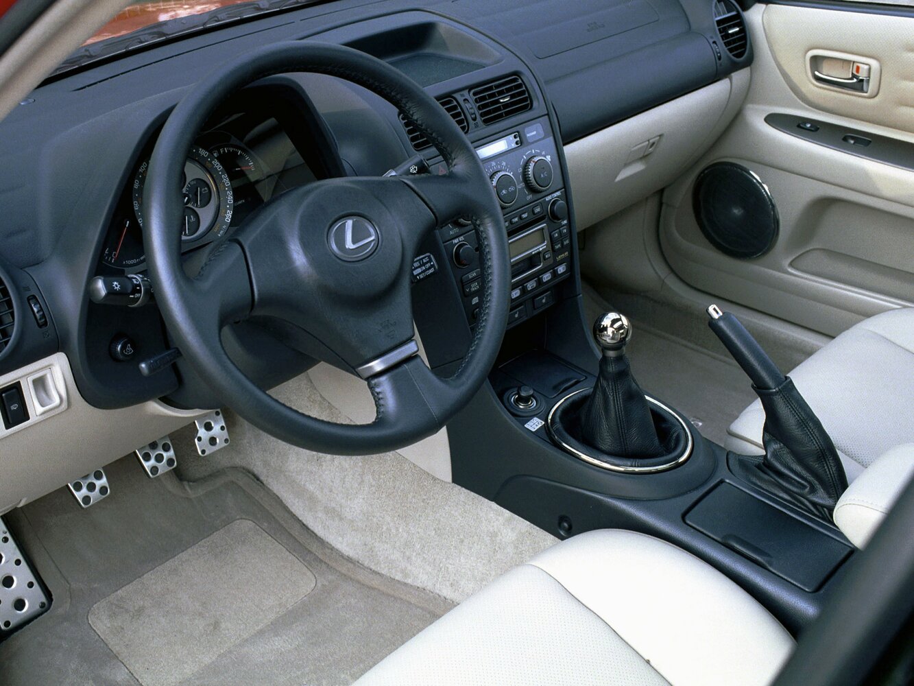 Lexus IS I, 2001, фото 11