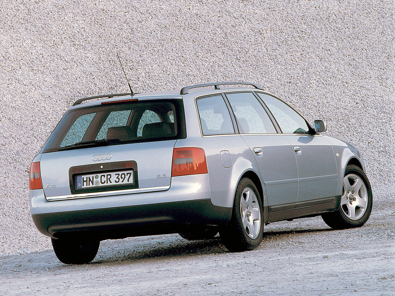 Audi A6 II (C5), 2000, фото 2
