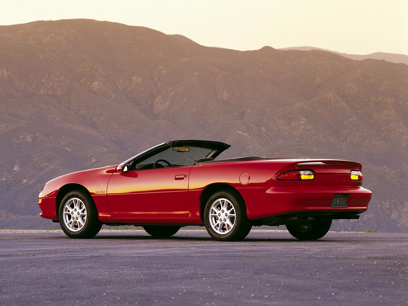 Chevrolet Camaro IV Рестайлинг, 2001, фото 2