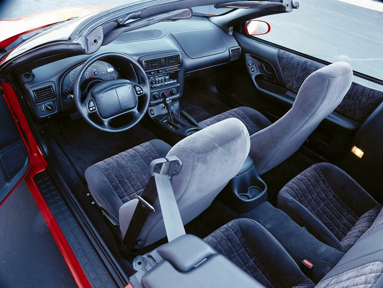Chevrolet Camaro IV Рестайлинг, 2001, фото 6