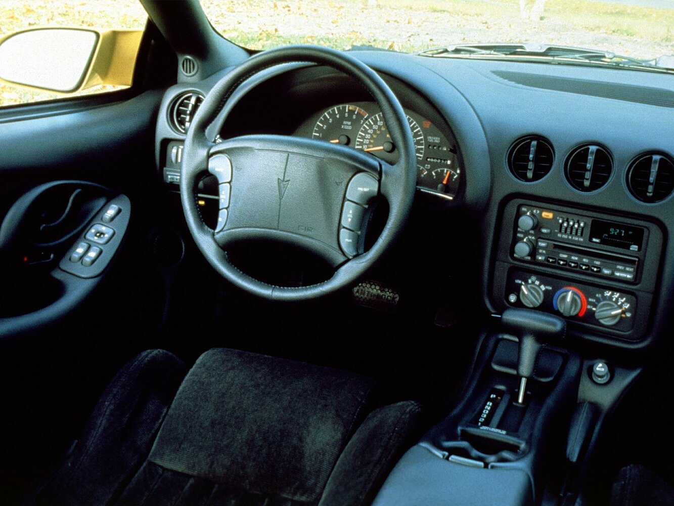 Pontiac Firebird IV, 1995, фото 2