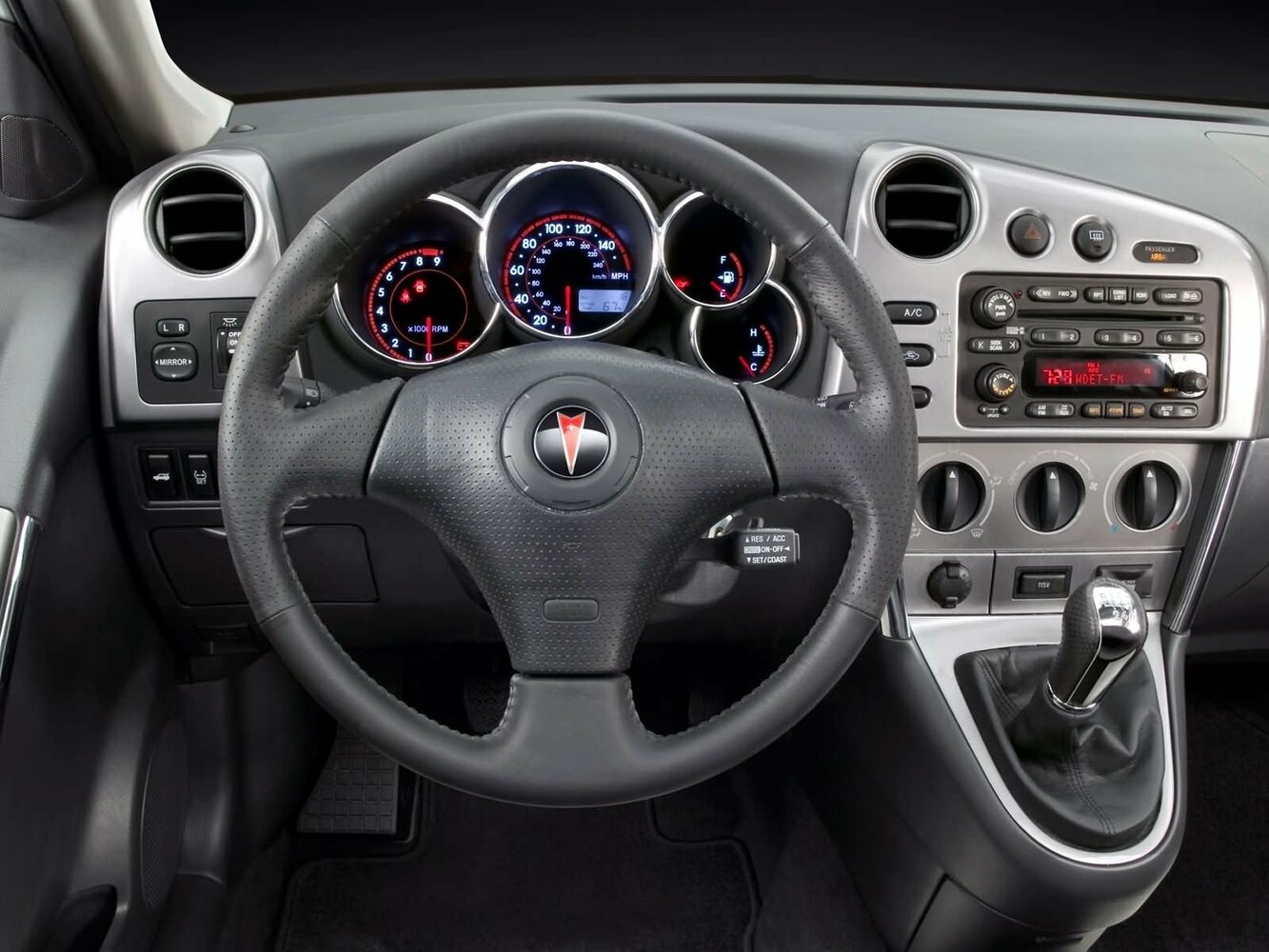 Pontiac Vibe I, 2002, фото 2