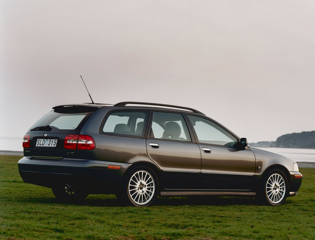 Volvo V40 I Рестайлинг, 2000, фото 6