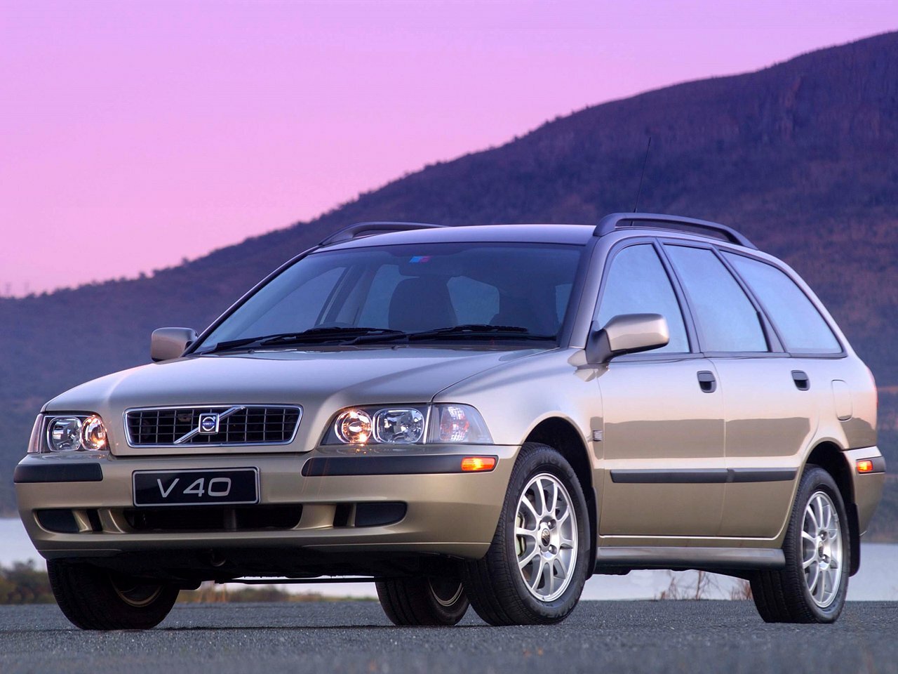 Volvo V40 I Рестайлинг, 2000, фото 8