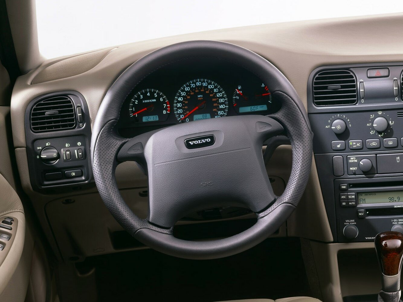 Volvo V40 I Рестайлинг, 2000, фото 3