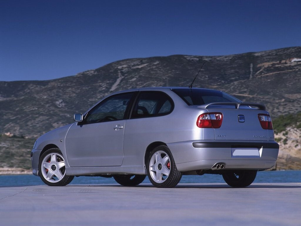 SEAT Cordoba I Рестайлинг, 2000, фото 4