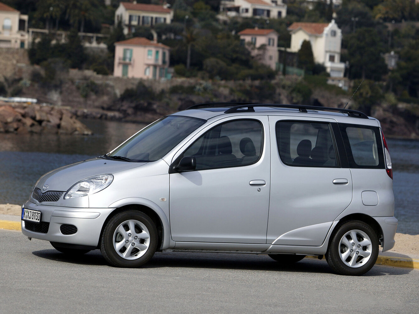 Toyota Yaris Verso, 2006, фото 2