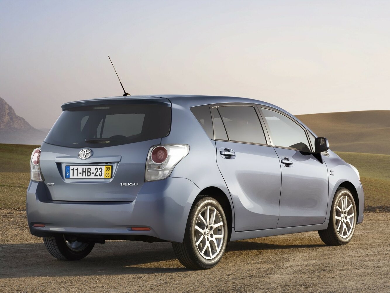 Toyota Verso I, 2010, фото 14