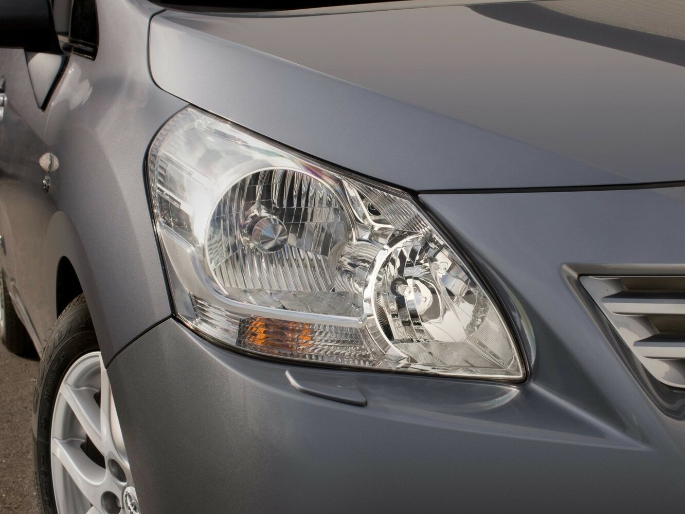 Toyota Verso I, 2010, фото 16
