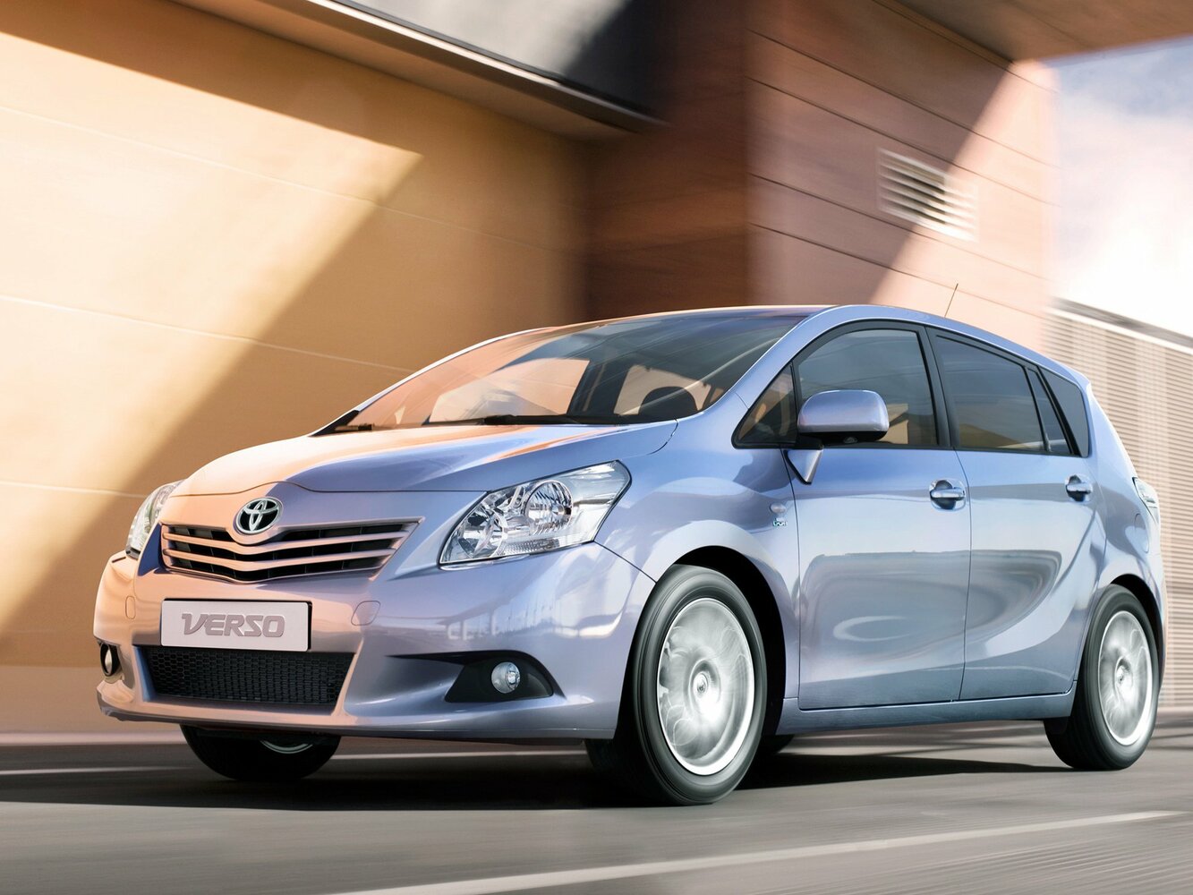 Toyota Verso I, 2010, фото 10
