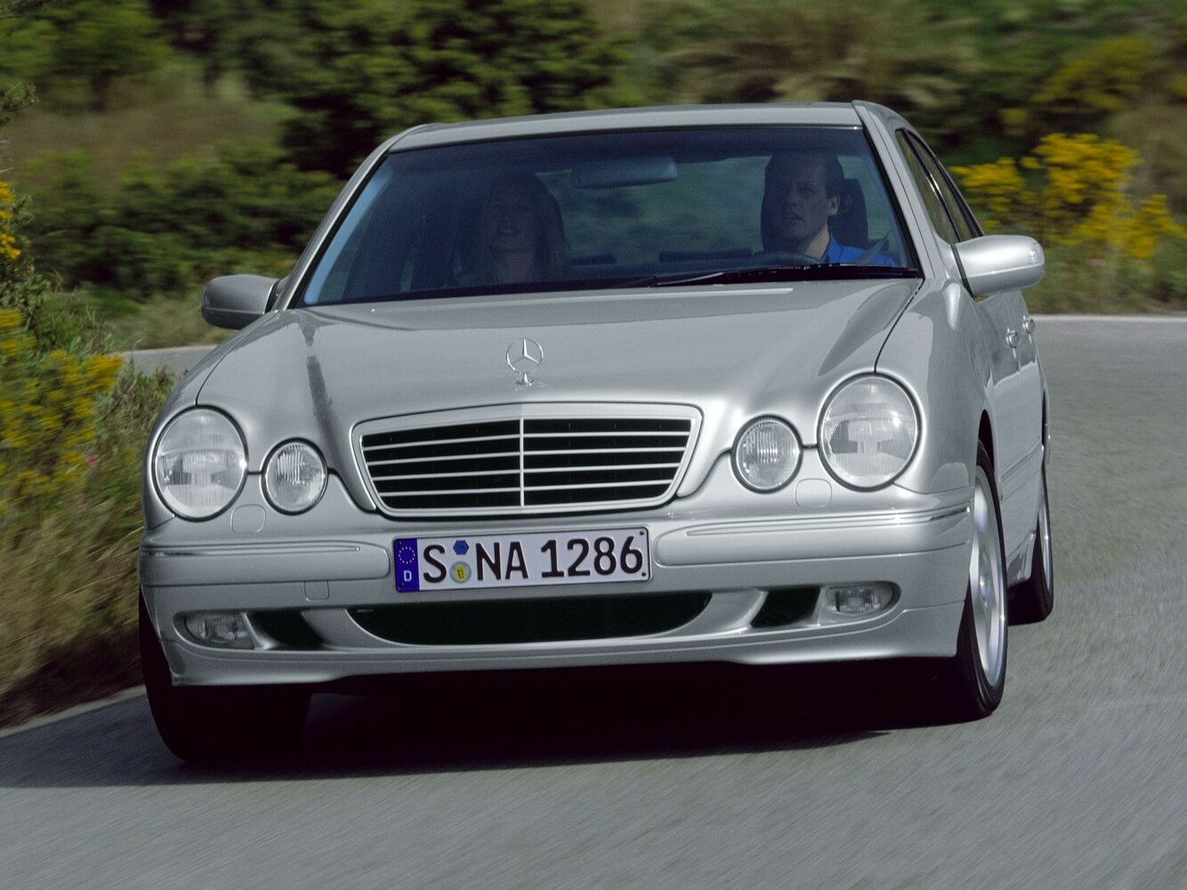 Mercedes-Benz E-Класс II (W210, S210) Рестайлинг, 2003, фото 6
