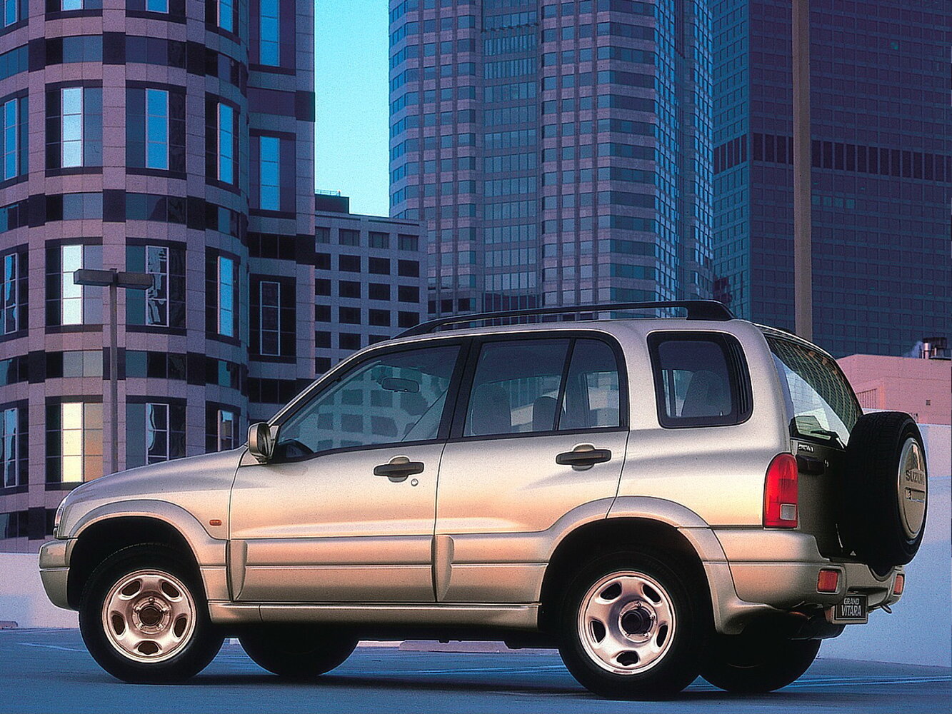 Suzuki Grand Vitara I, 2001, фото 2