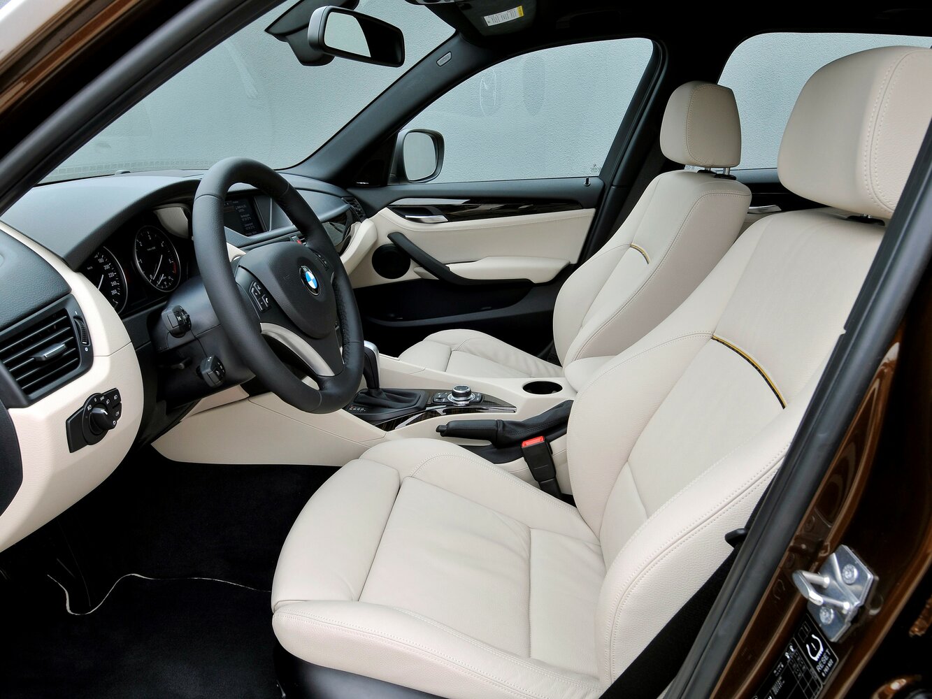 BMW X1 I (E84), 2012, фото 9