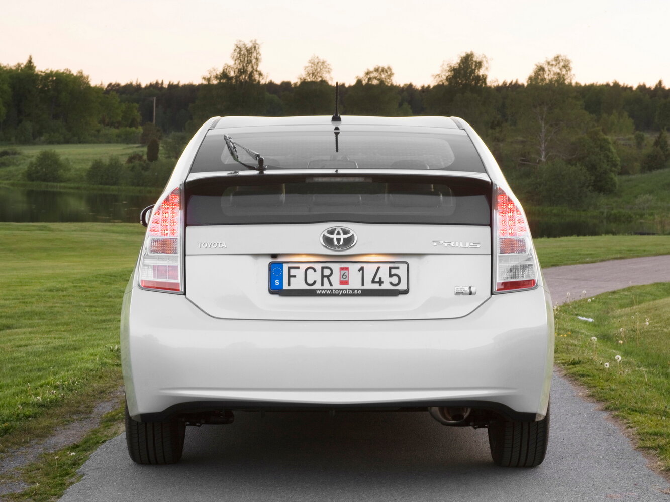 Toyota Prius III (XW30), 2010, фото 13
