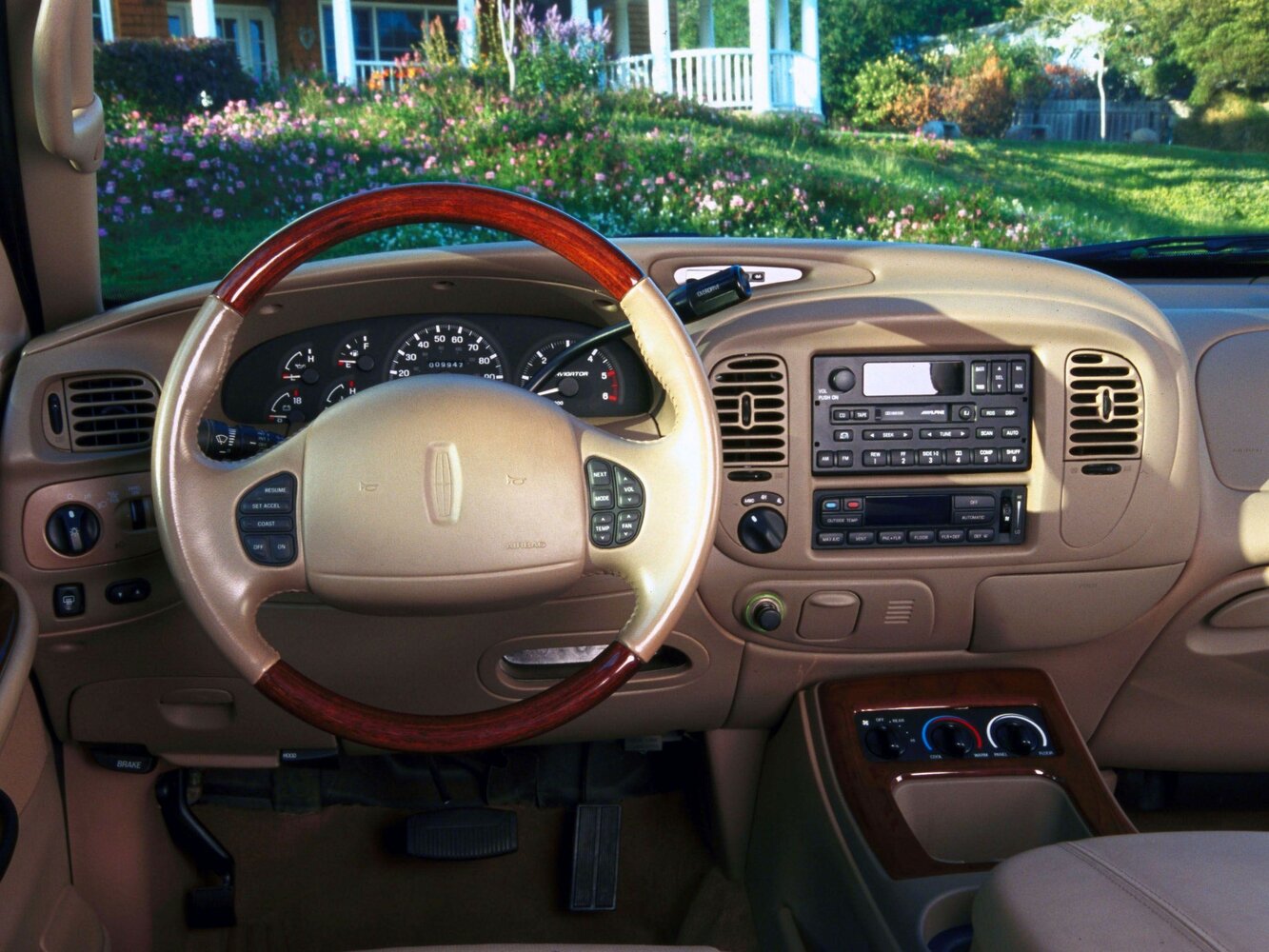 Lincoln Navigator I, 1998, фото 3