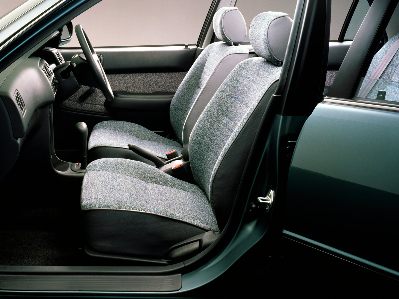 Toyota Corolla VIII (E110), 1996, фото 3