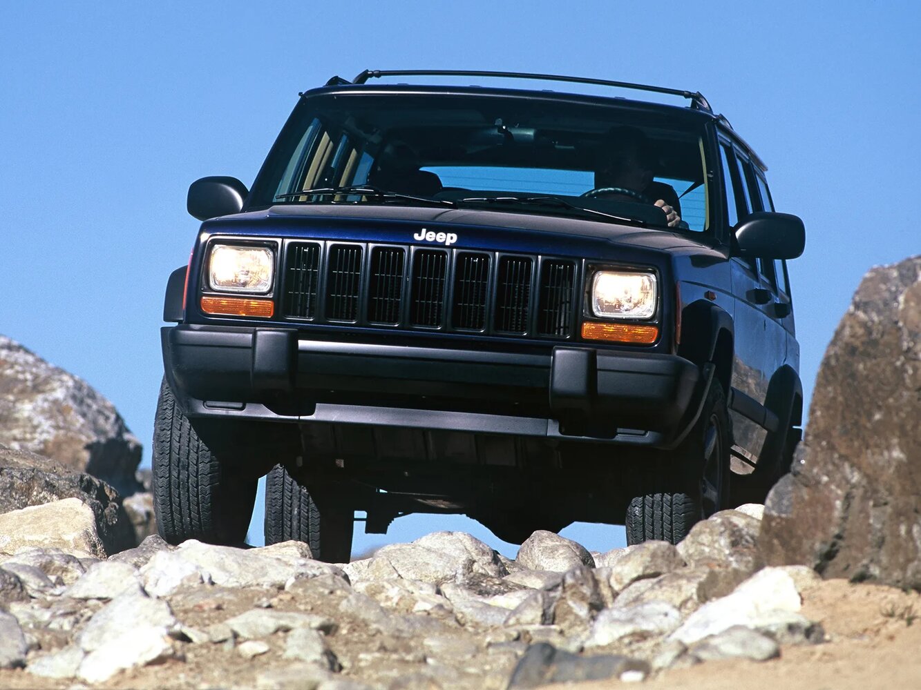 Jeep Cherokee II (XJ) Рестайлинг, 2000, фото 4