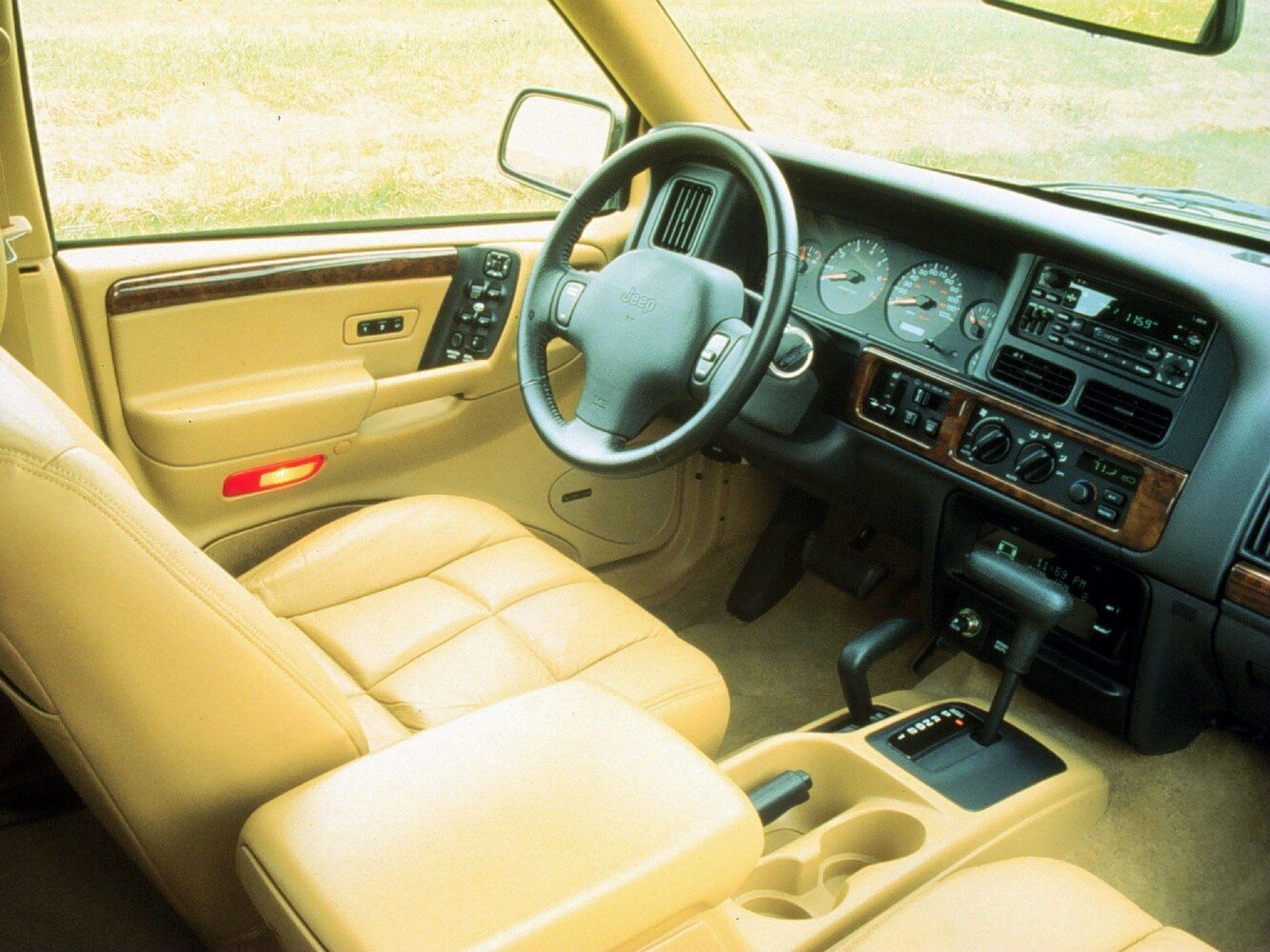 Jeep Grand Cherokee I (ZJ) Рестайлинг, 1997, фото 4